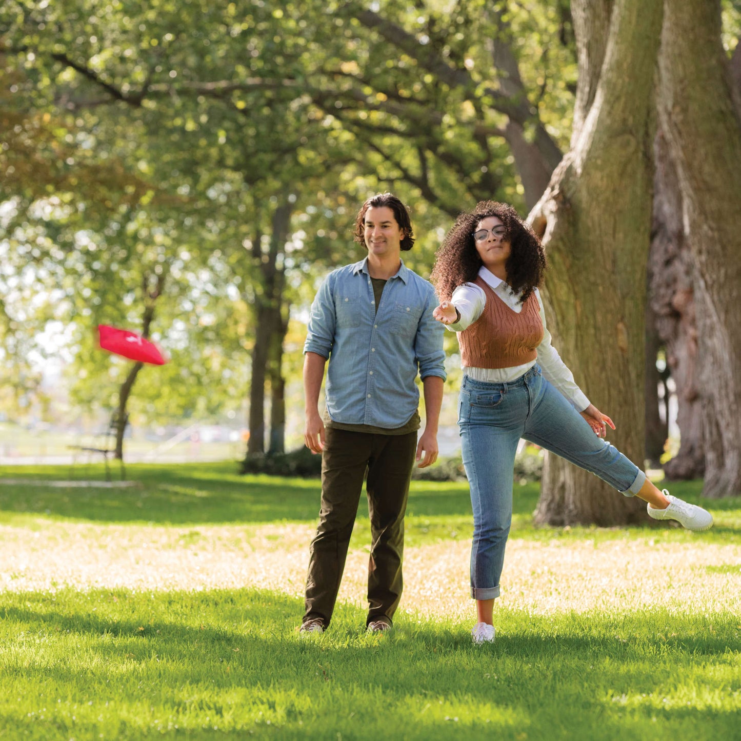 Bean Bag Toss, Lightweight Design for up-to 2 Teams